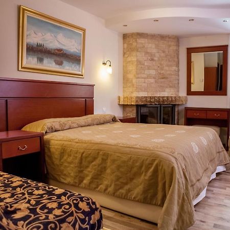 Tasia Mountain Hotel ハニア エクステリア 写真