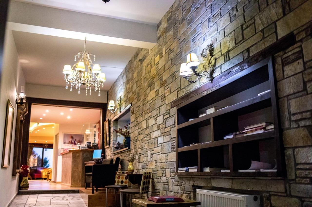 Tasia Mountain Hotel ハニア エクステリア 写真