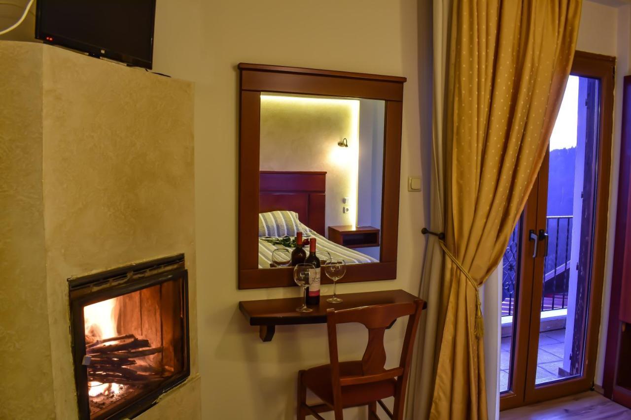 Tasia Mountain Hotel ハニア エクステリア 写真