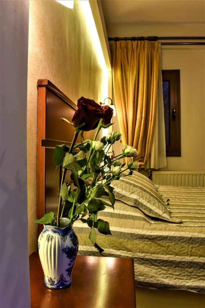Tasia Mountain Hotel ハニア エクステリア 写真