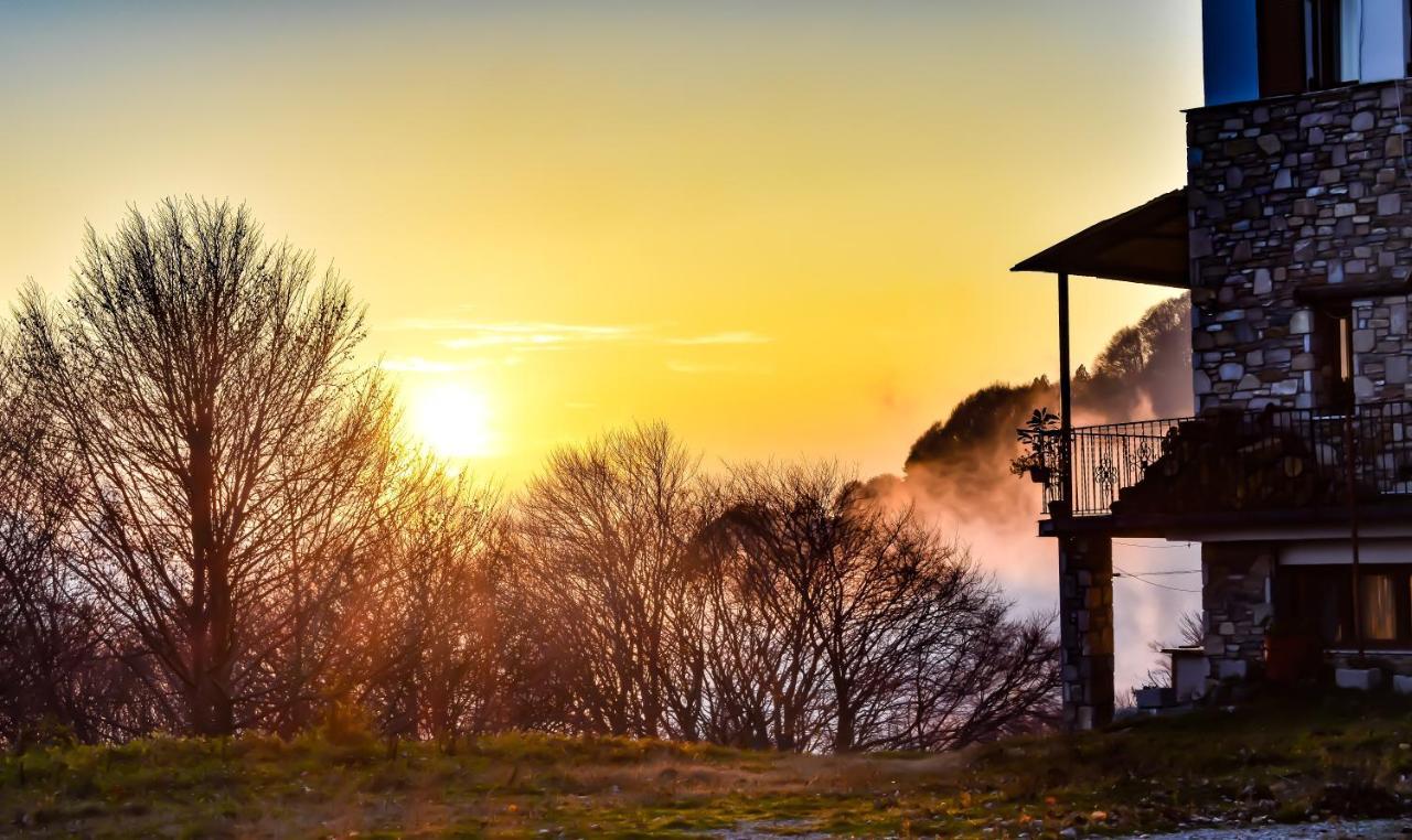Tasia Mountain Hotel ハニア エクステリア 写真